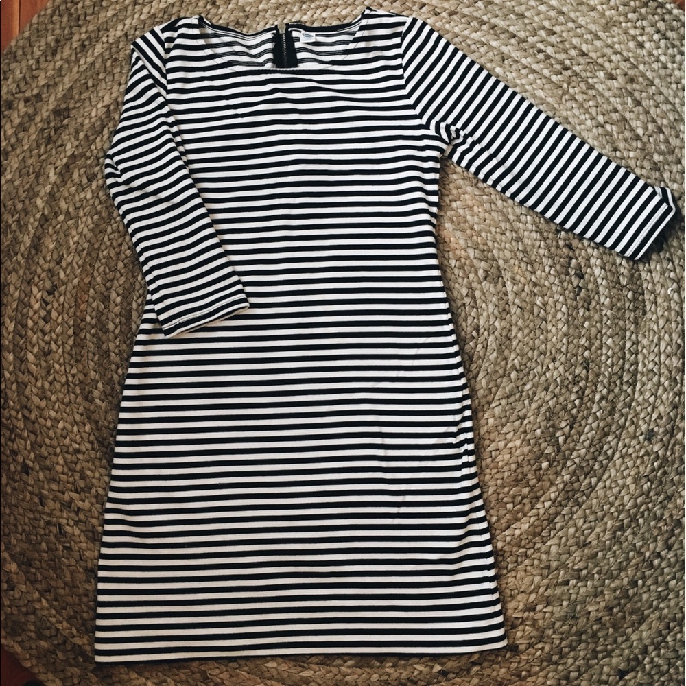 Old Navy 3/4 sleeve dress